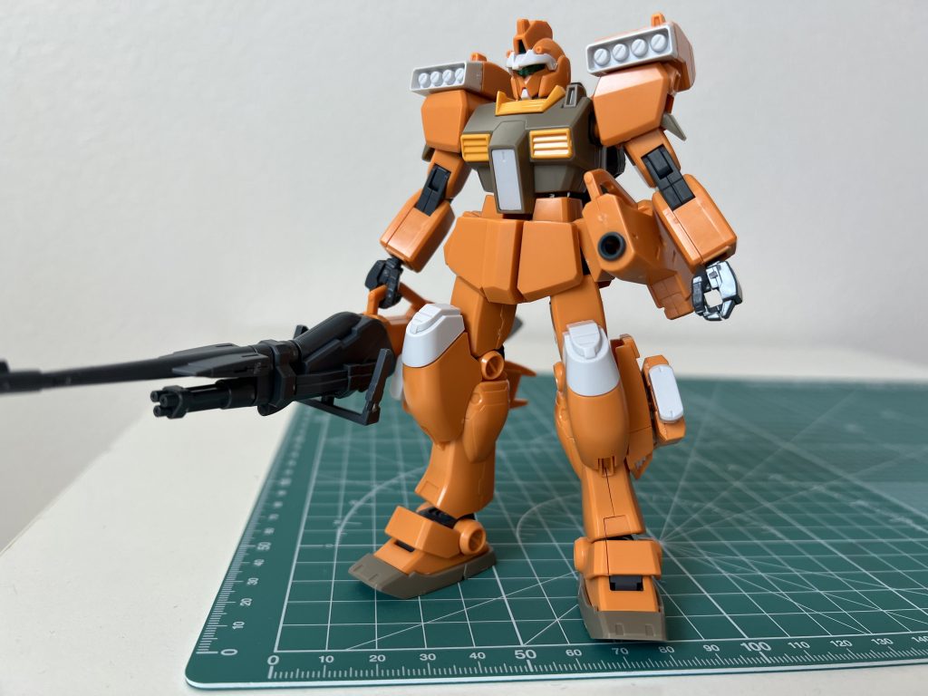 地元の中古ショップで価格破壊をしていたので購入し、素組み