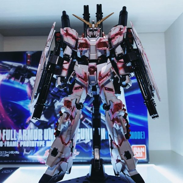 HGユニコーンガンダム　デストロイモード