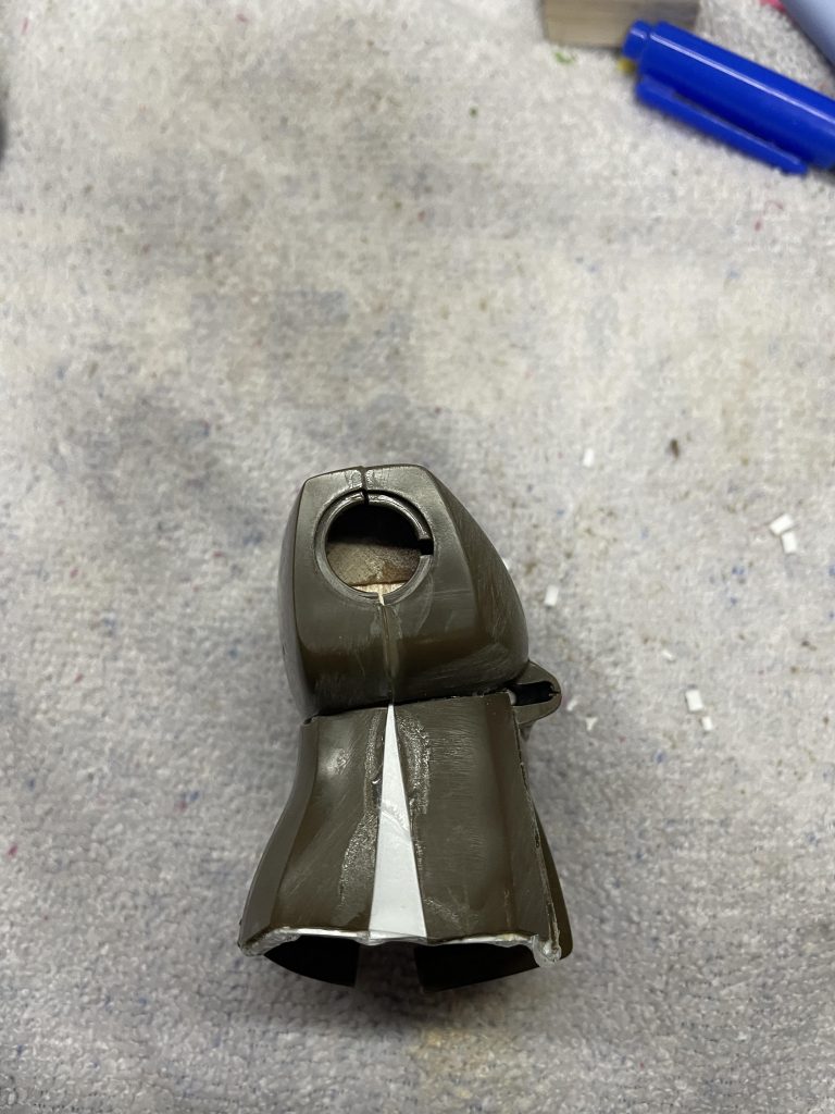 スカートひらり