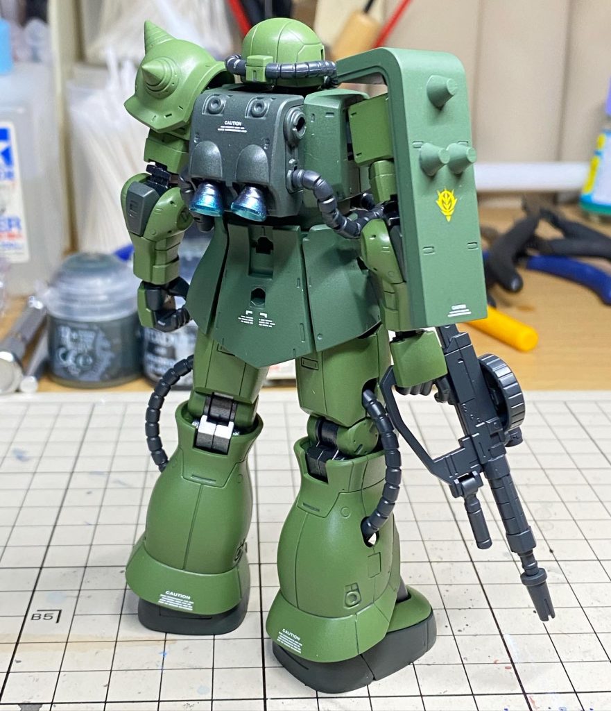 1/144 ザクII JC型 (シャア専用ザクII 赤い彗星Ver.)–3枚目/制作者：ますす