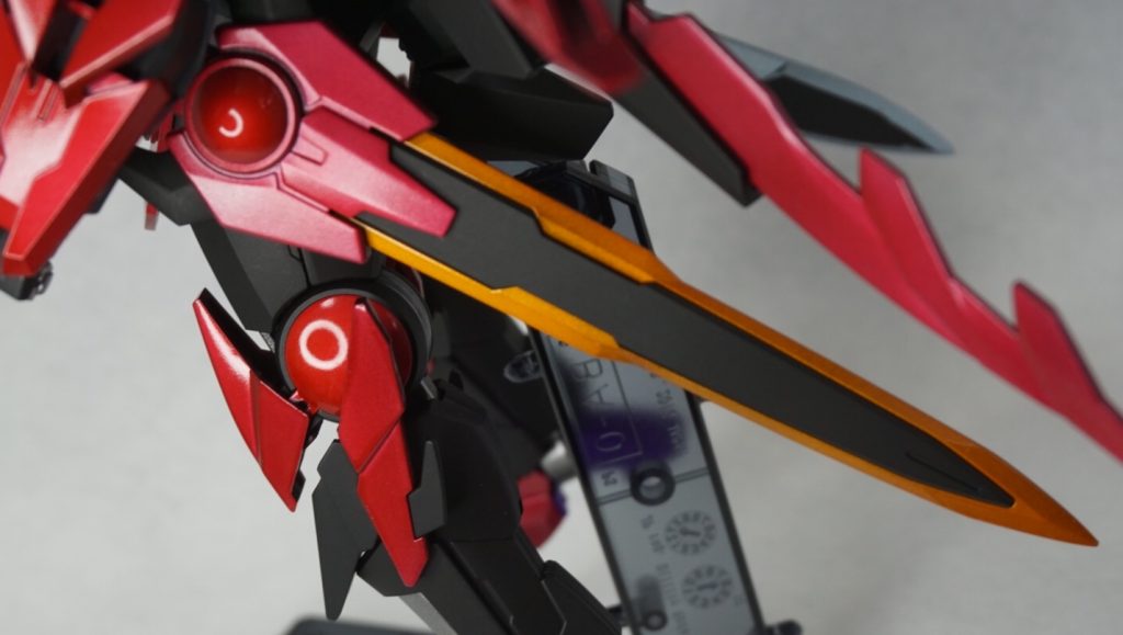 プロミネンスブレイドはクリアオレンジでキャンディ塗装をしました。