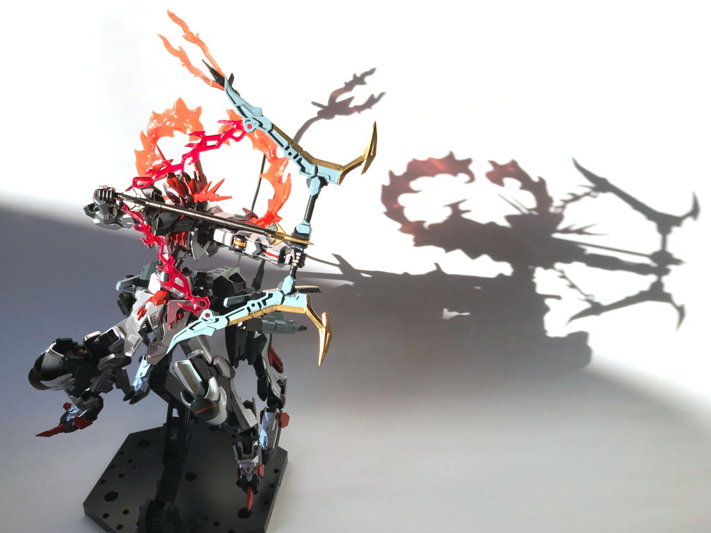 ラウズダインスレイブは健在。さらにエフェクトパーツも今回は追加しています。