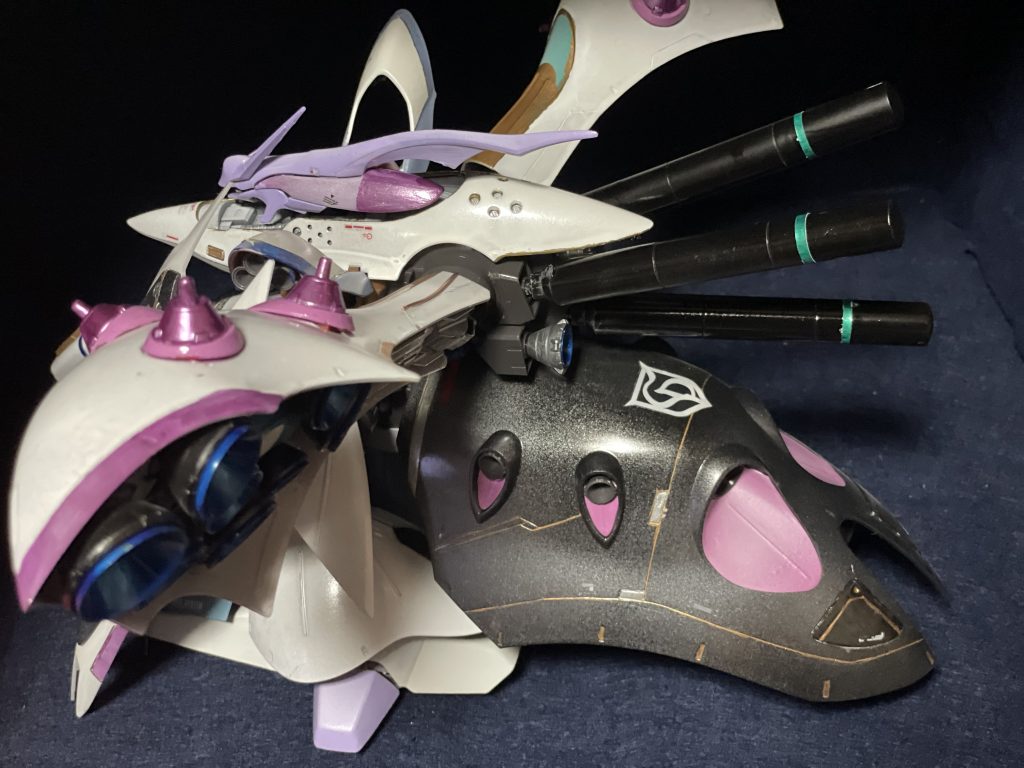 後ろのタンク一本トップコートできてなかった…