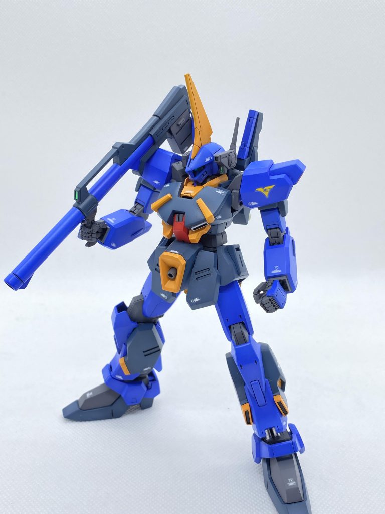 肩は構造上動かすと不自然になりますよね。