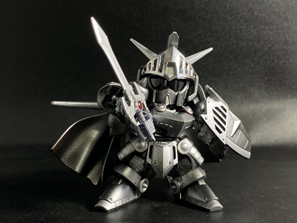 最初は鉄の騎士ガンダム。