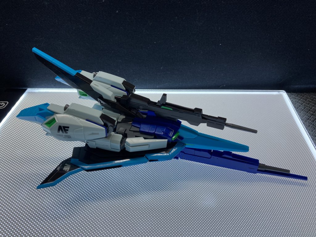 余った付属のシールも各所に追加で貼りました。