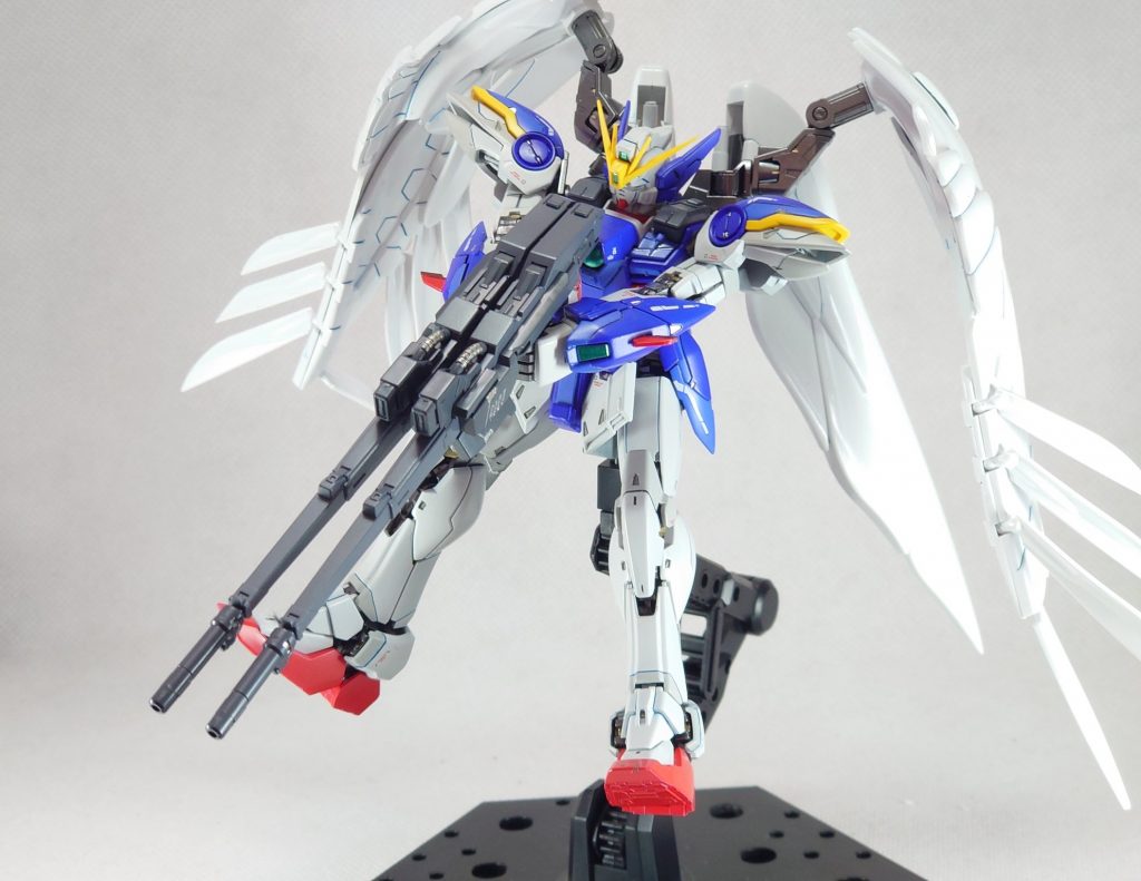 やはりお決まりのポーズ　Wゼロと言えばこのポーズですね