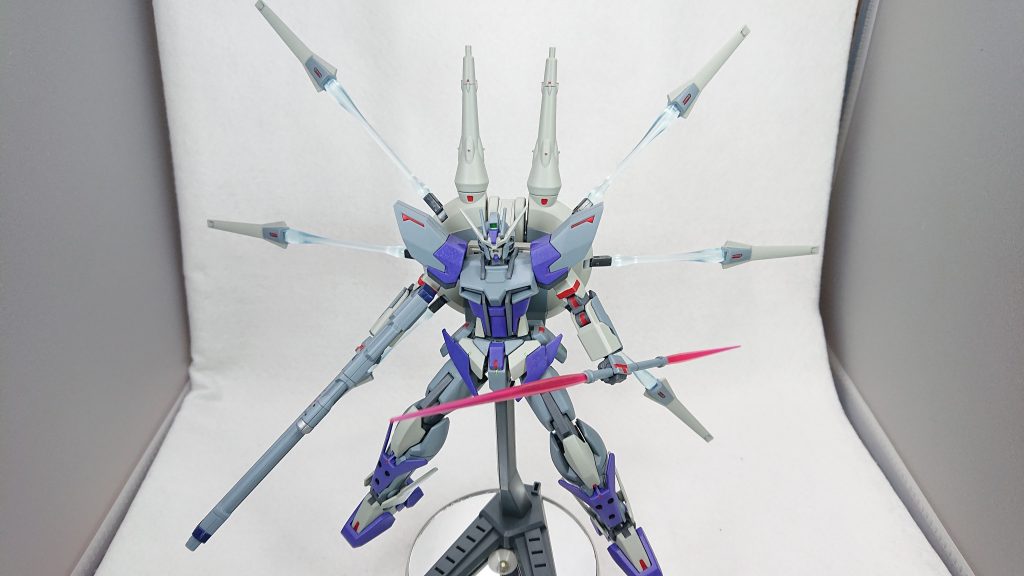 今回は2色のグレー(ガルグレーとヘイズグレイ)を使い情報量を増やし、センサー部分の塗り分けを増やすことを意識してみましたグレーでの塗り分けは満足のいく出来だったので、今後はセンサー部分をもう少し増やすことが課題かな・・・では、最後までご覧いただきありがとうございました