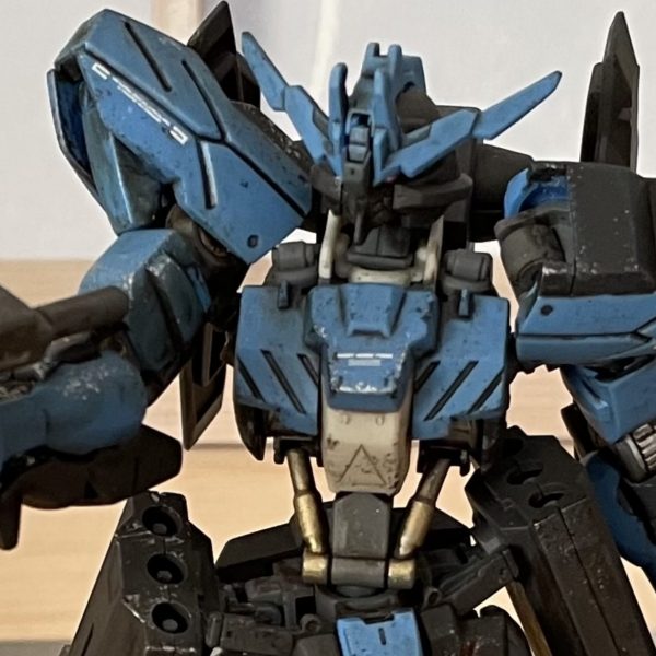 ガンダムヴィダール　ウェザリング仕上げ