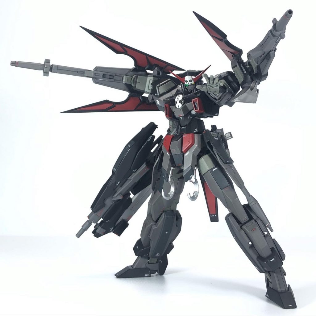 ツインドッズキャノンはグリグリ動きます。ただ、操作をミスると塗装が剥げます。。。