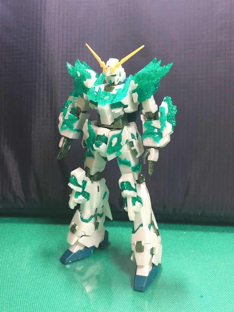 全身のサイコシャードの造形も細かくてかっこいい