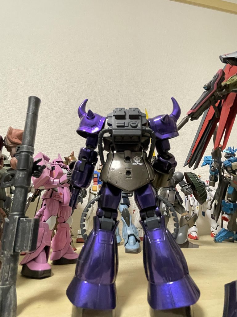 ランドセルや他はつや消しグレーでメリハリをつけました。