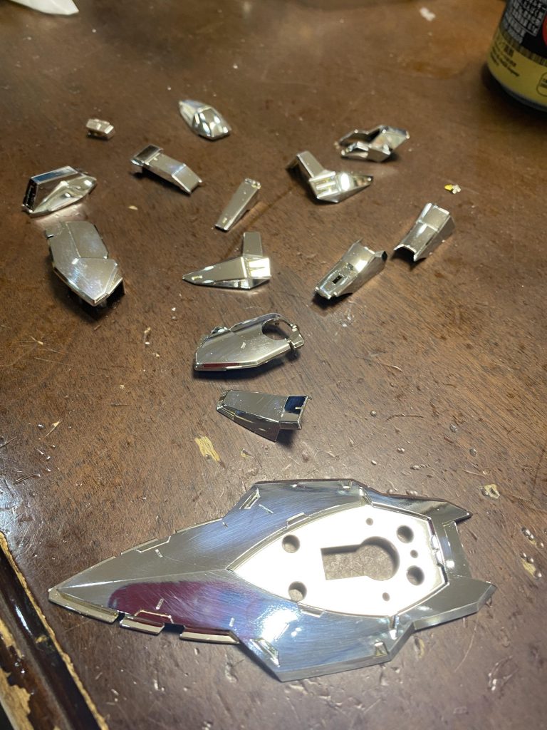 一度このようにクリアーイエローを剥がしています。