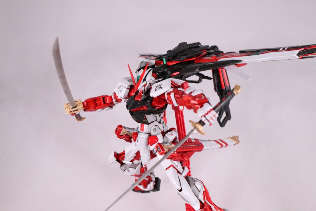 フライトフォーム。フライトユニットも積んでるのでそちらも頑張りたいところ。