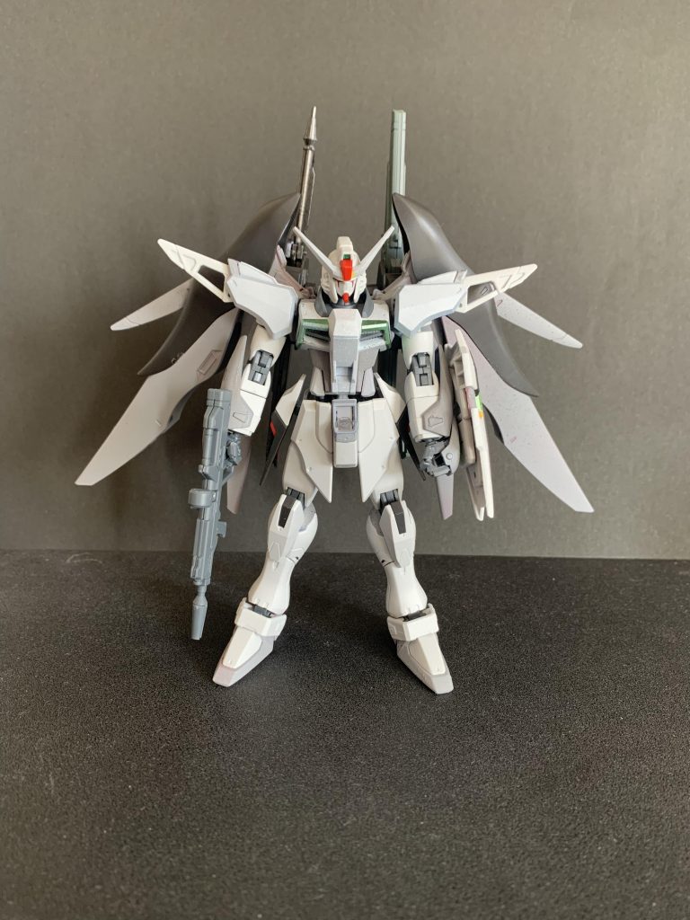 デスティニーガンダム–2枚目/制作者：たかぼう