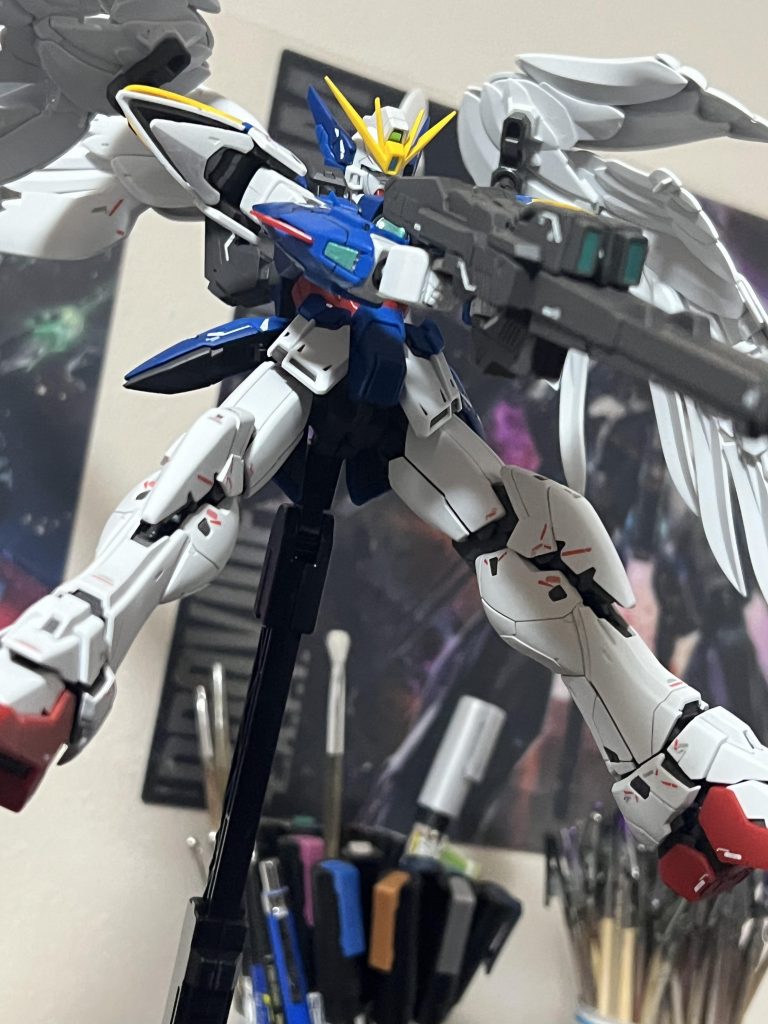 やっぱりこのポーズはカッコいいですね^_^あまり手を加えなくてもかっこよくできますね。