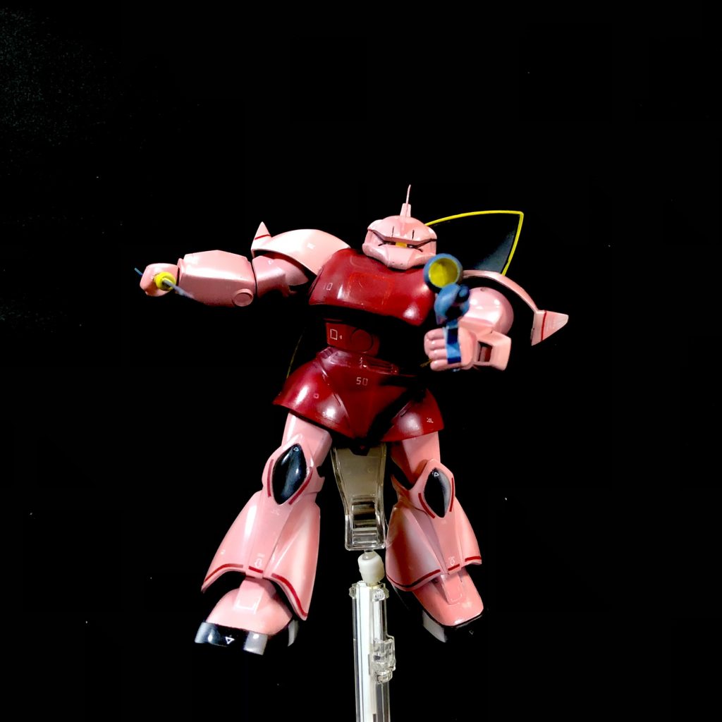 シャア「ララァ、安全な場所からよく見ておけ。モビルスーツ同士の戦いというものを」ララァ「はい」シャア「さて、マ・クベのお手並みを見せてもらおうか」