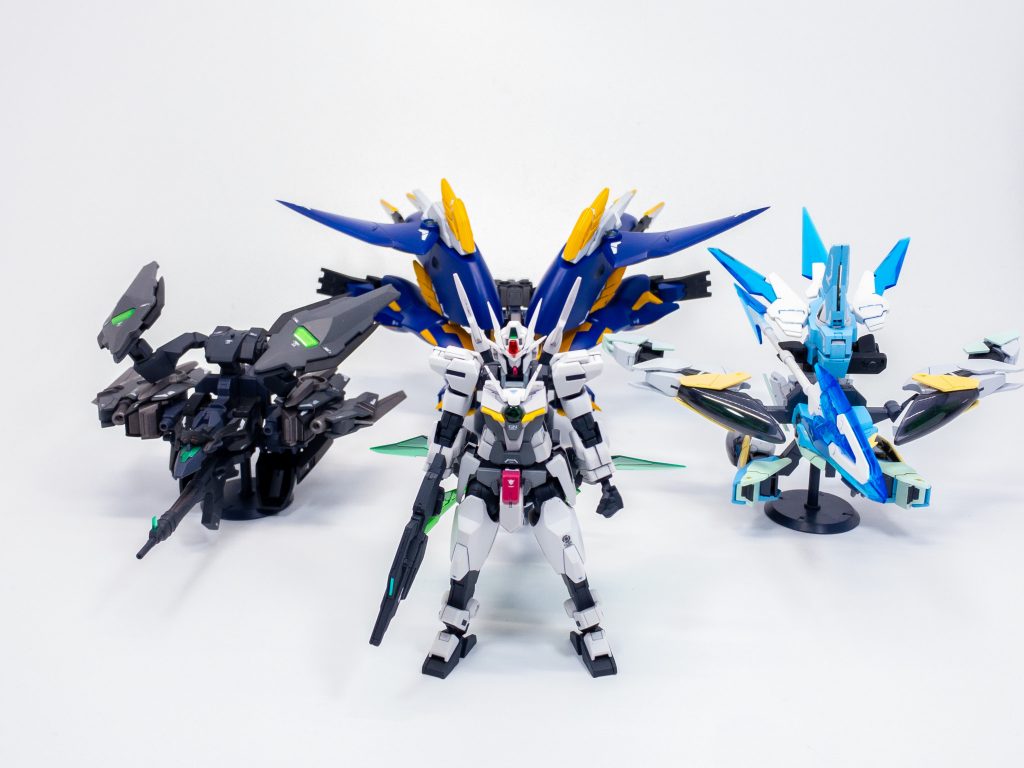 これまで制作した星座アーマーと並べて。