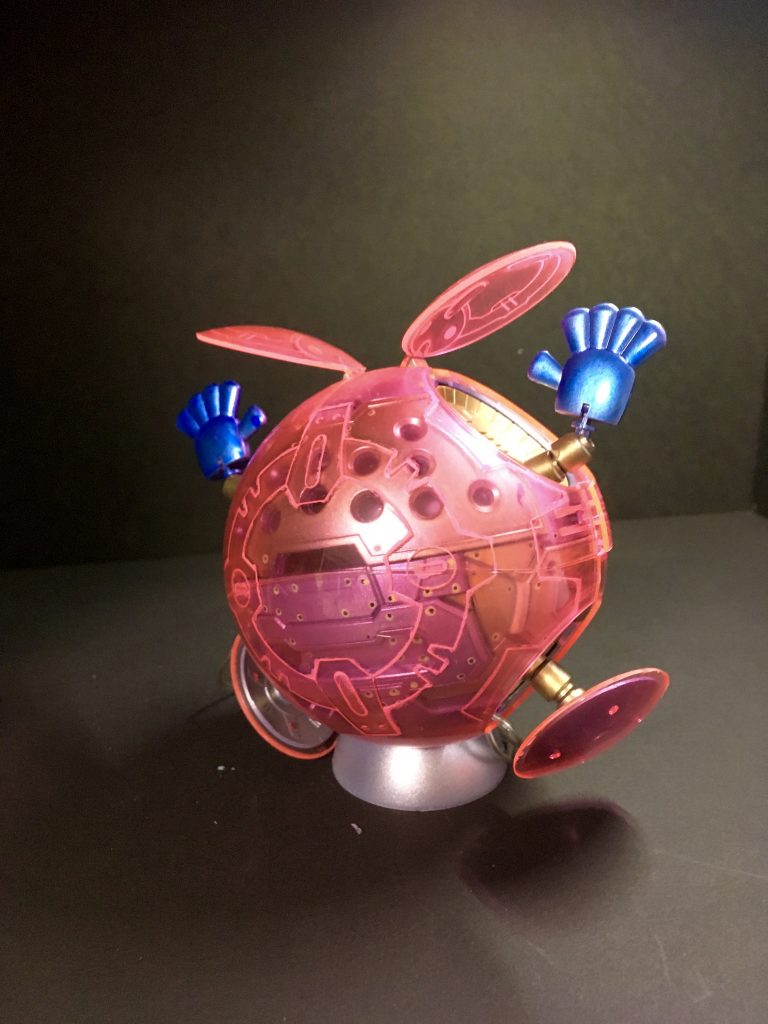 後ろも同じでハロの中身は実はメカニクスっ！