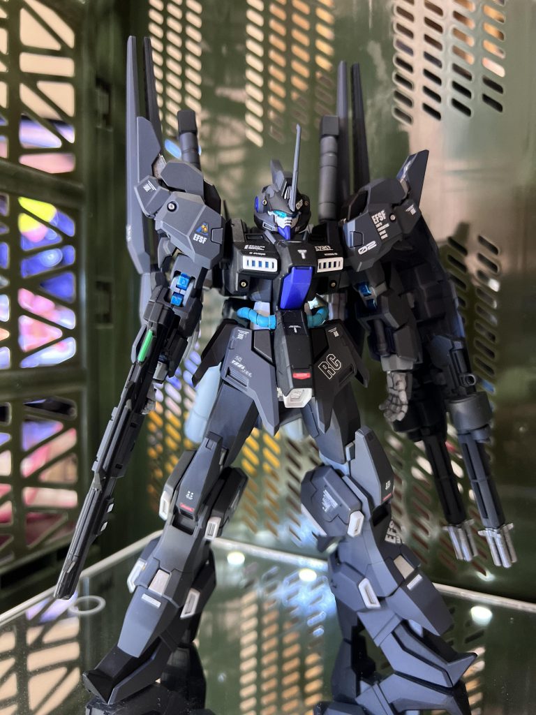 アストライア隊から特戦室機動9課に転属に合わせ、パーソナルカラーを変更。という妄想であります✨