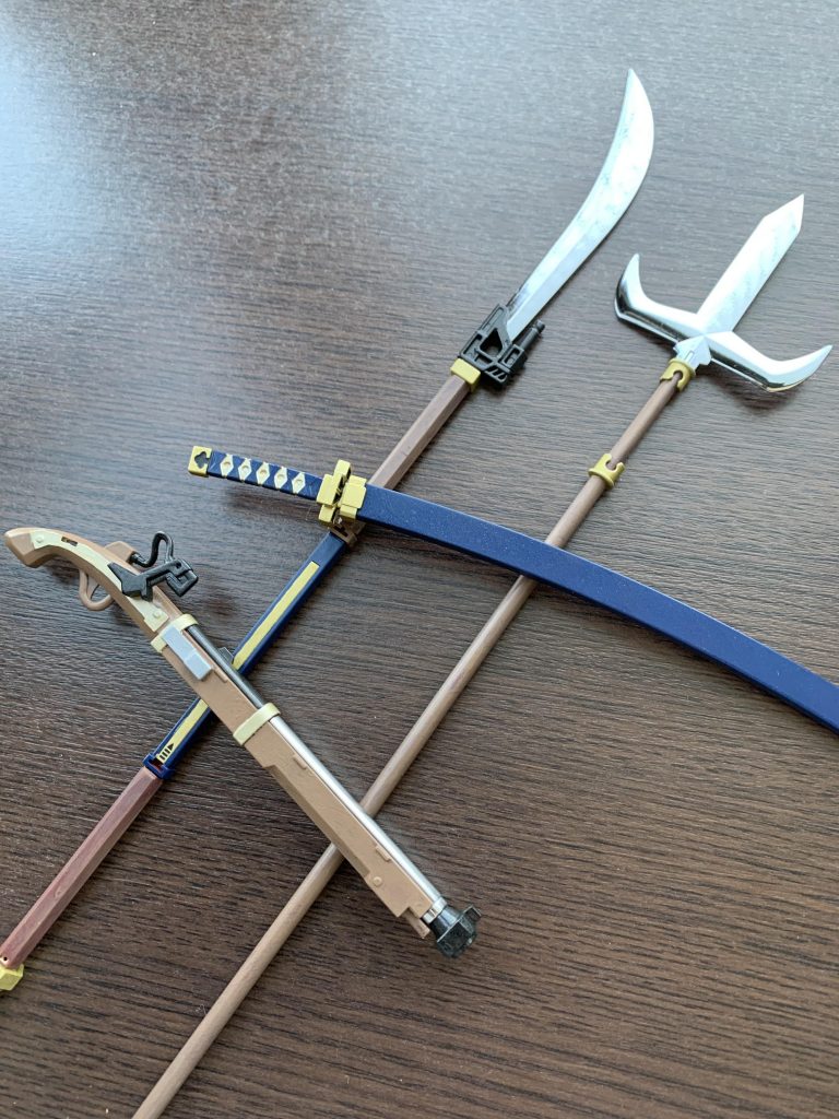 地味に武器は塗り分けました。