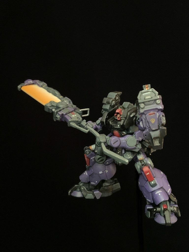 アーティファクトのドムトローペン2体とジム、RGアストレイのパーツをミキシングしています。