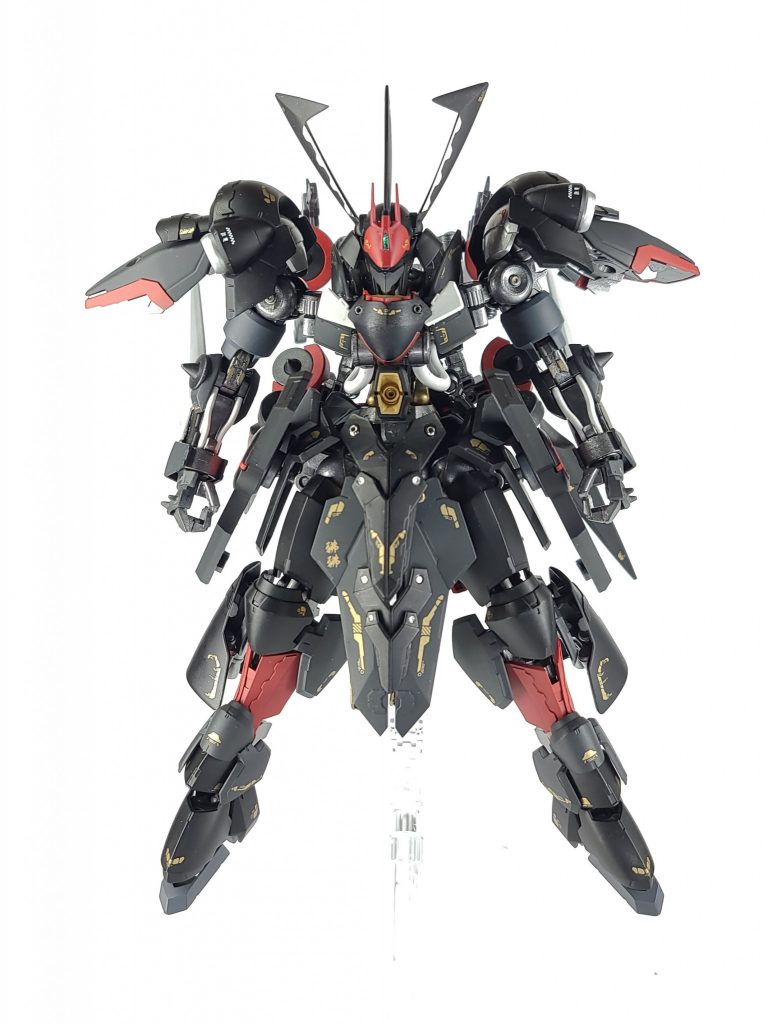 真打(シンウチ)モード忍と武を全装備したフルアーマー形態