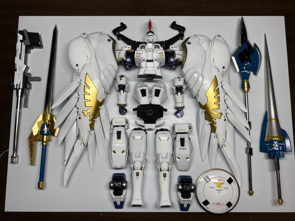 並べてみた 各所のデカールの煌めきが素敵