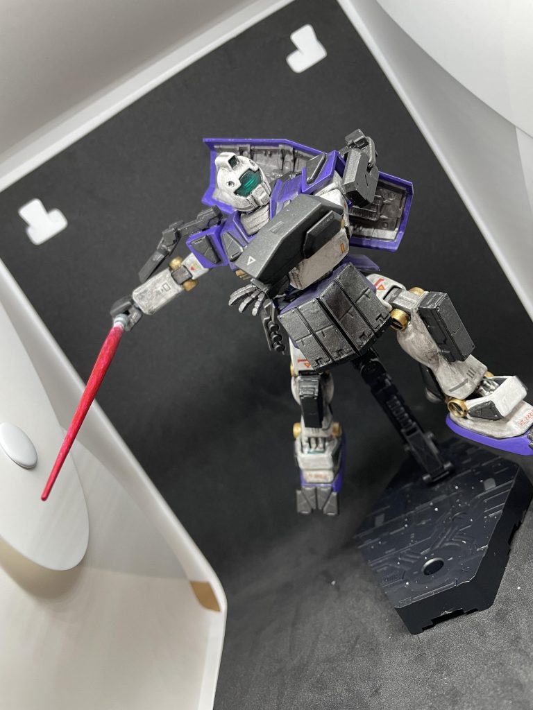 ビームサーベル構え