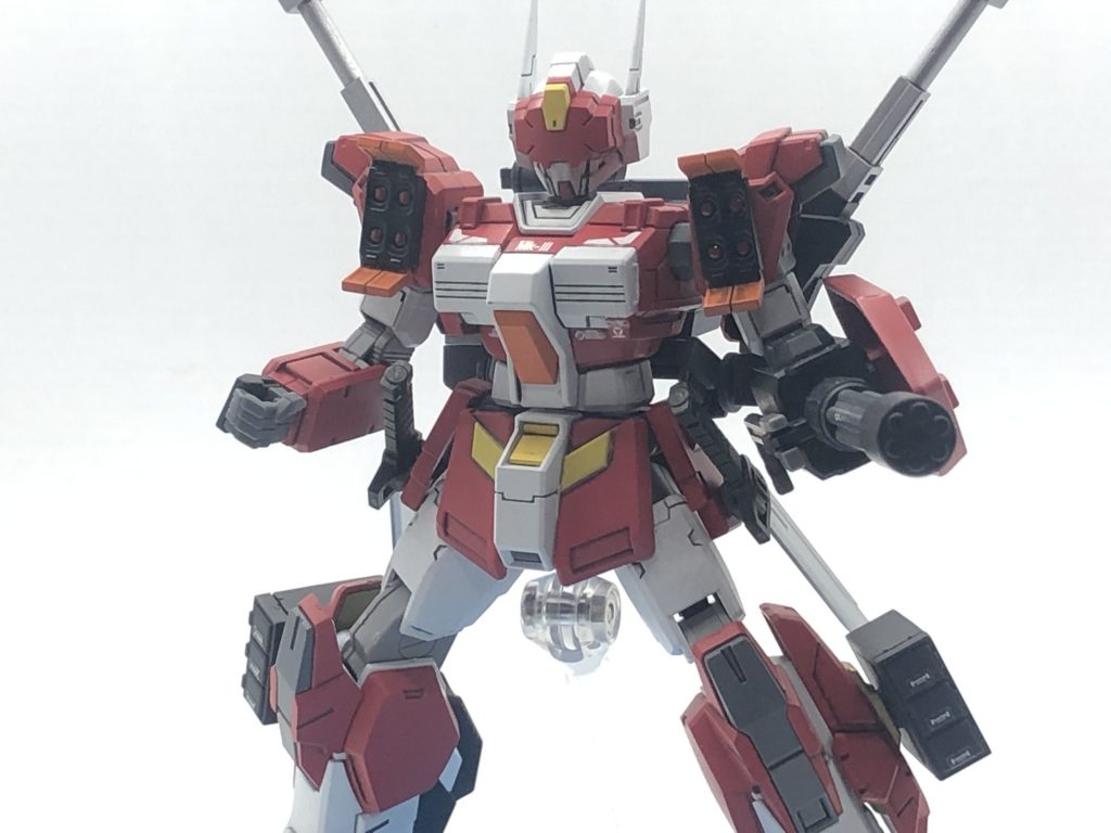 肩ミサイルハッチ展開