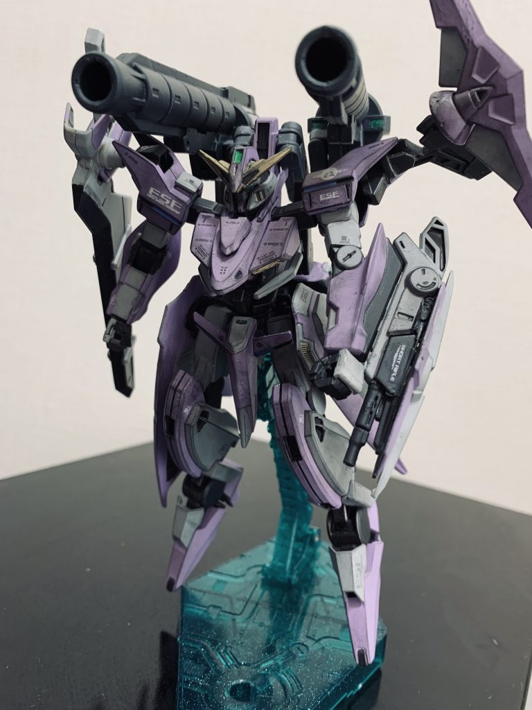 GNリボルバーバズーカ砲撃状態。GP羅刹天のそのままなので手に持つ事もできます。