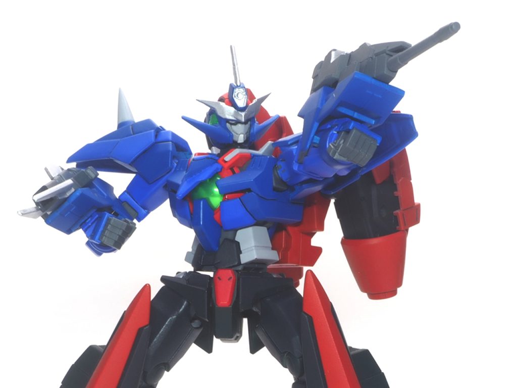 GNハンドキャノン唯一の実弾兵装。徹甲弾を発射する。薬莢には高圧縮されたGN粒子が詰め込まれており、これに衝撃を加えることによってGN粒子を暴発させ、弾頭を発射する仕組みになっている。