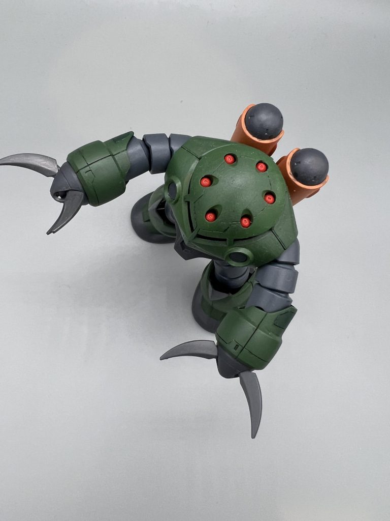 頭部ミサイルの塗り分けはevil sunz scarletです。