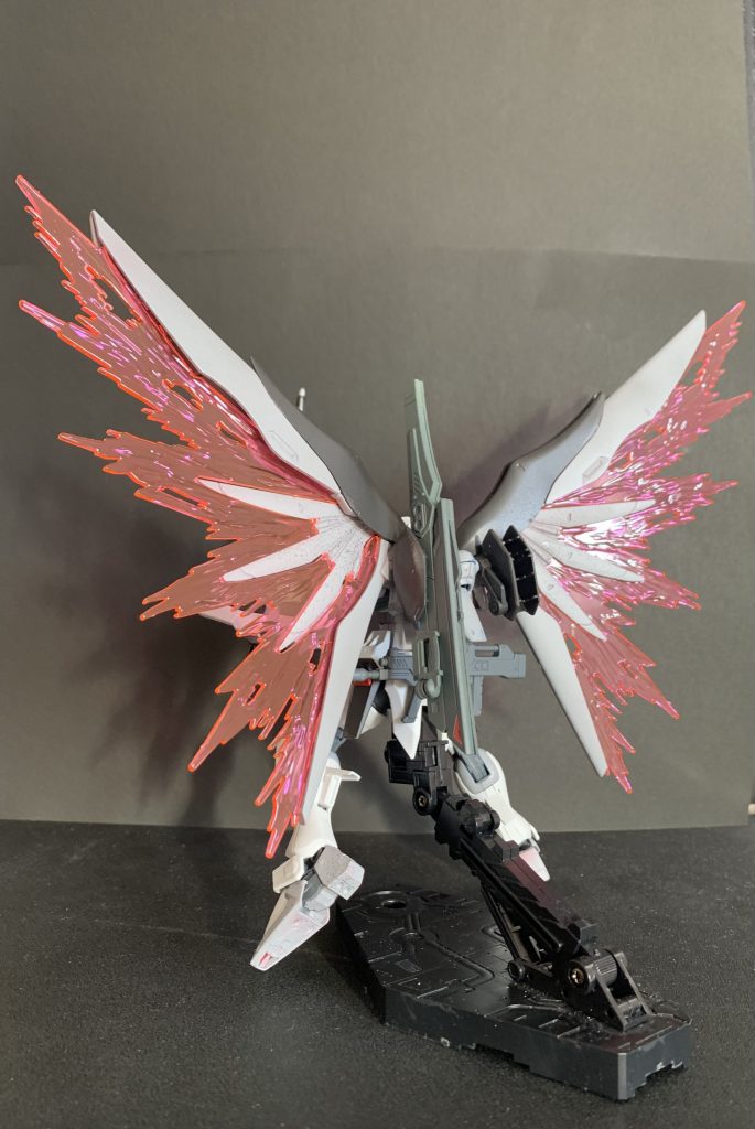 デスティニーは武装も豊富ですね。羽を広げると見栄えが良いです！