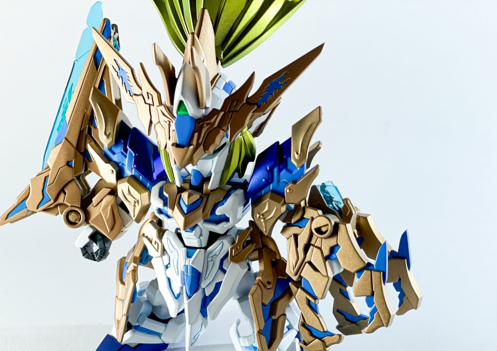 半光沢仕上げで落ち着いたスッキリとした印象になりました。スミ入れはスカイブルーを使ってます。