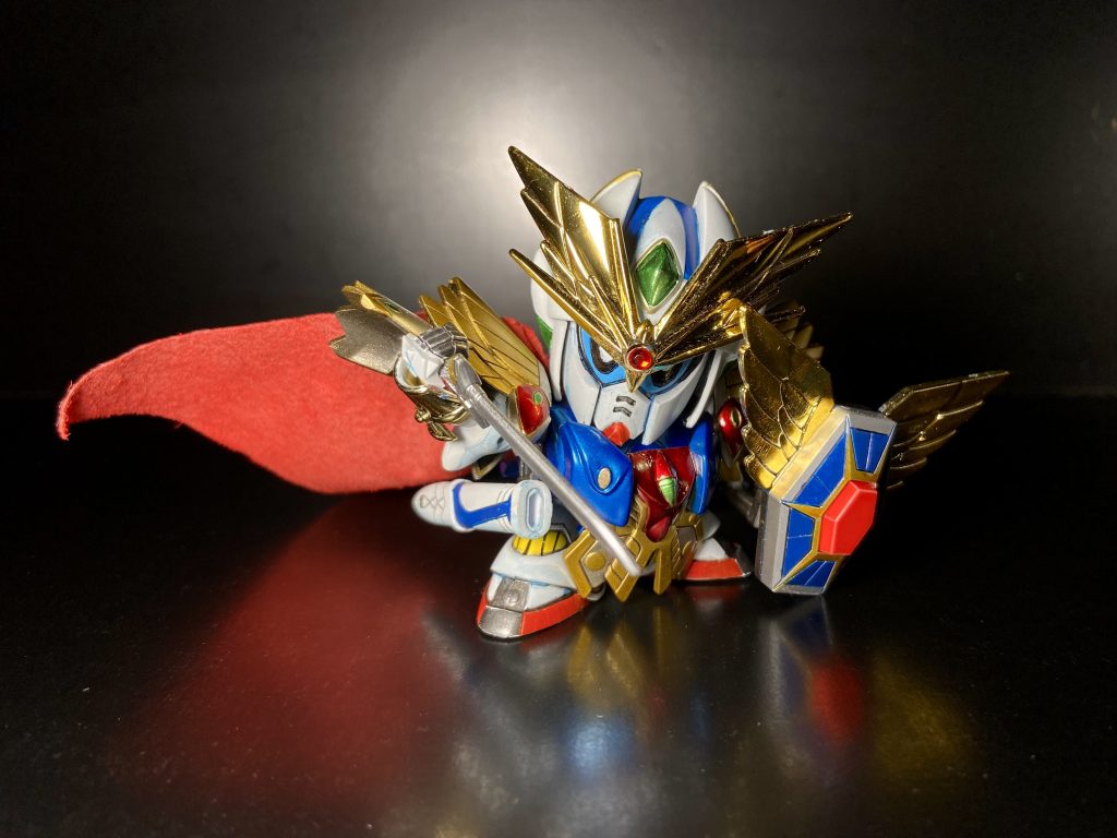 で瞳入れて細かい部分塗装して完成!瞳は一回シール貼ったのですが、寄り目に感じたのと、少しサイズが小さかったので、めちゃ久しぶりに調色して塗りました。緊張するなぁ目だけは💦