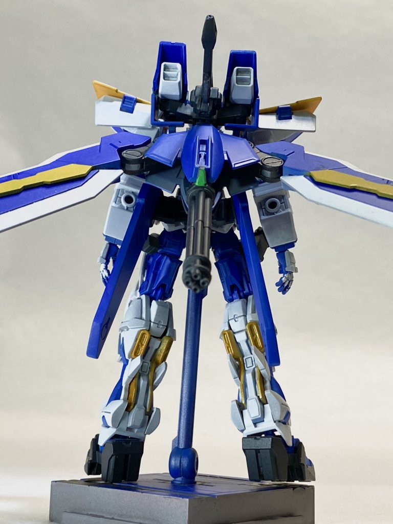 使用塗料ラッカー塗料ガンダムカラー　MSブルー Z系　MSホワイト　Mrカラー　黄橙色　ミッドナイトブルー　焼鉄色アクリル塗料　クリアーオレンジ