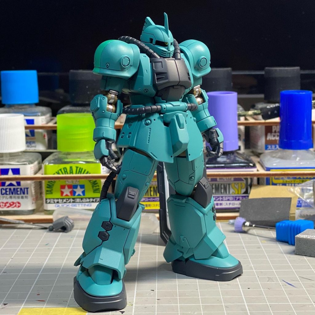 基本塗装まで終了。まだ完全に塗り分けまでしていない状態です。久しぶりに塗装したので、塗れたことに満足してしまいこのまま完成にしちゃえ!って思ってました😂