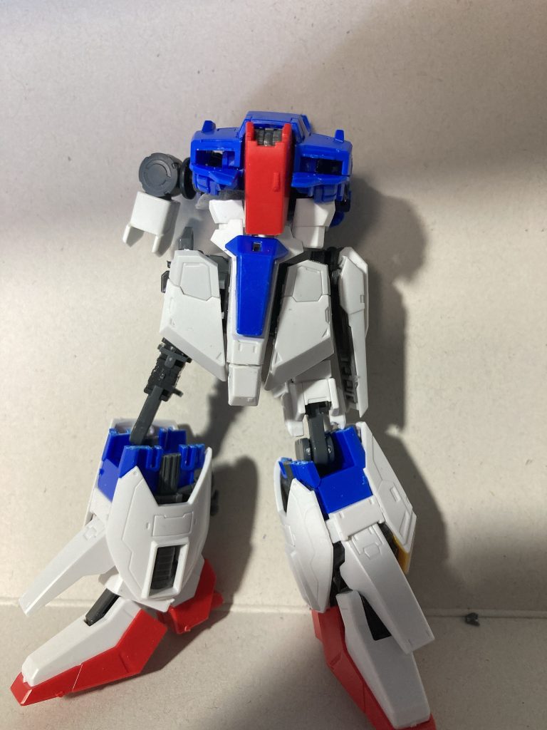 RGは最初からSD化するつもりで買いましたとりあえずは脚を大胆にカット