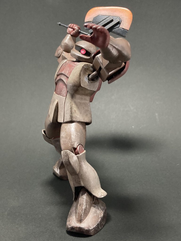 片足をやや上げたポーズなので、ちょっと自立が難しくなってしまいました。この辺りの改善も今後課題に頑張りたい所存です💦