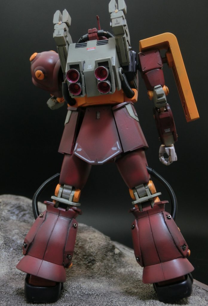 ランドセルはプラバンで製作してます。マニュピレータは型どりでレジンで製作してます。