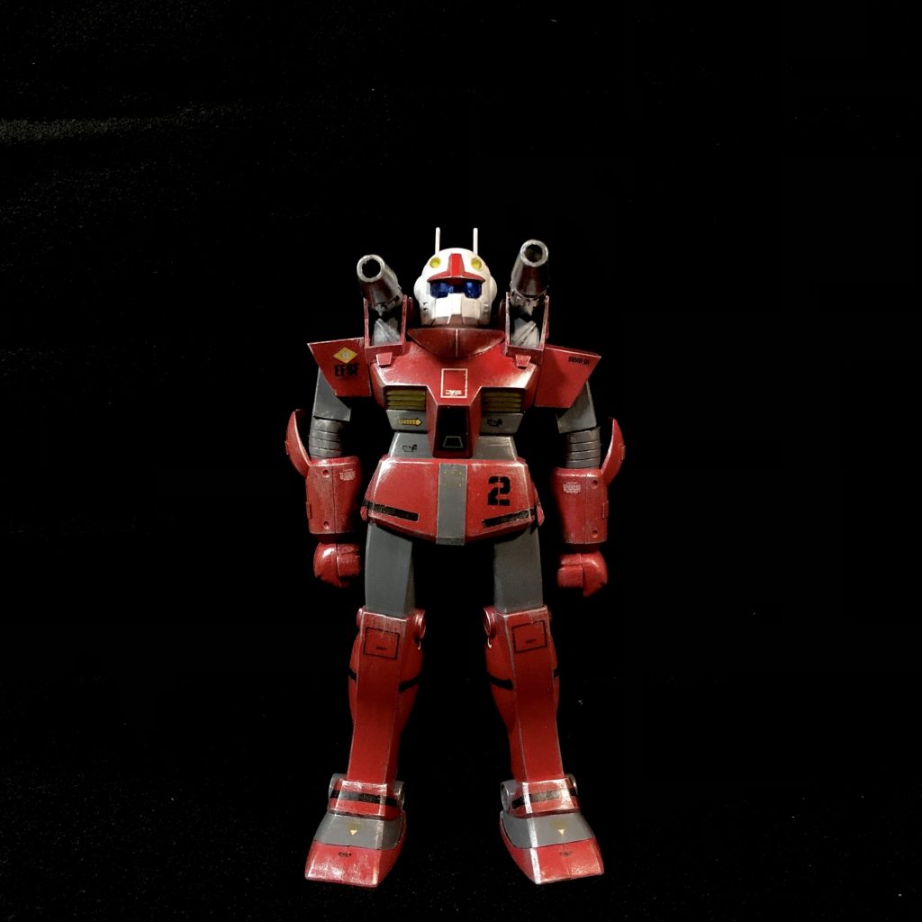 ジムキャノンの開発過程で地球連邦軍が開発した試作型モビルスーツ。ガンキャノンの量産化を目指し、ジムにガンキャノンのパーツを転用する形で開発された試作機である。