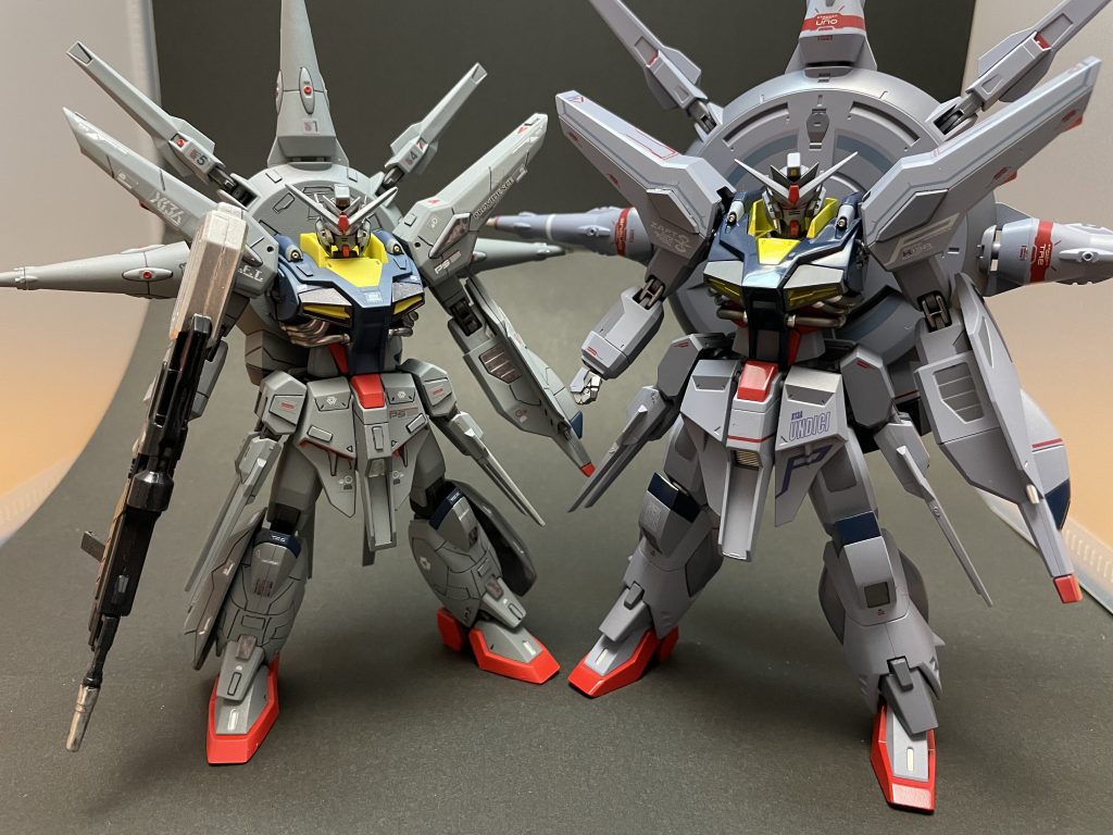 メタルロボット魂のプロヴィデンスと比較アニメ再現に近いのはやはりメタルロボット魂の方ですね高額なだけあって、出来が違うと痛感まだまだ修行が足らん