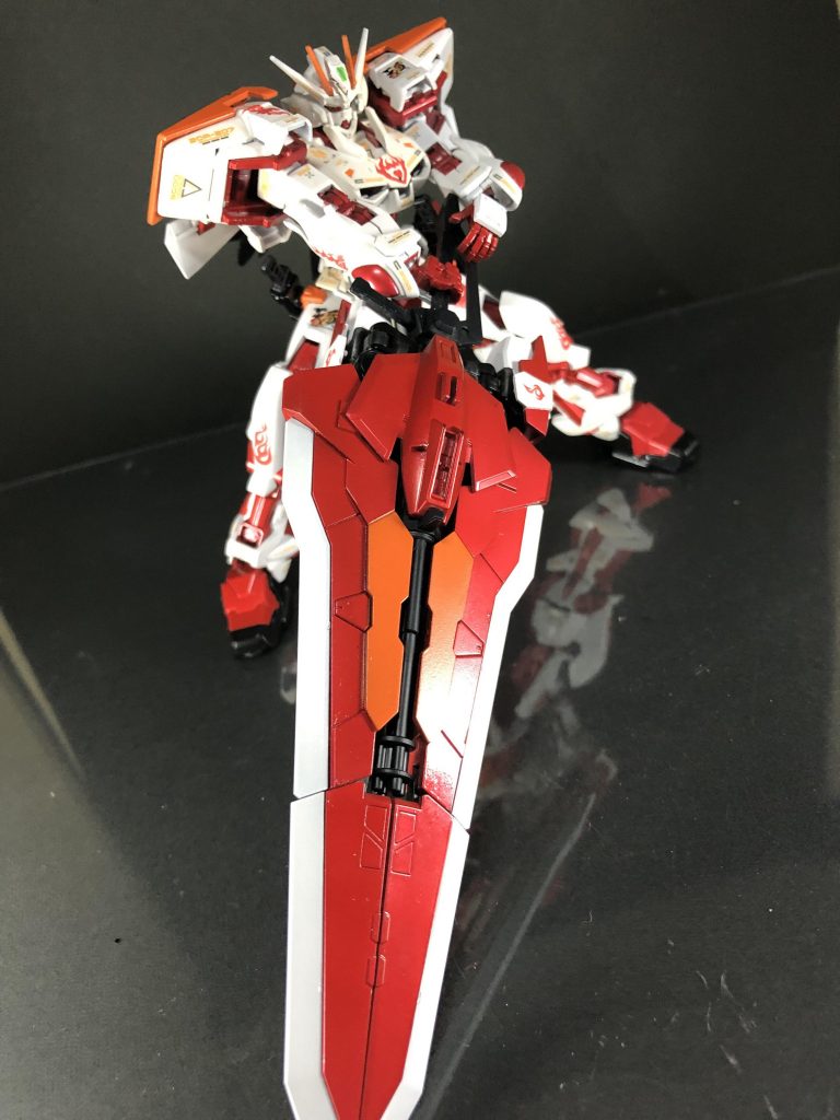 ソードフォームこんな感じですEGそこそこ肩動いてくれるので両手持ちっぽいことできるのすげぇなぁと