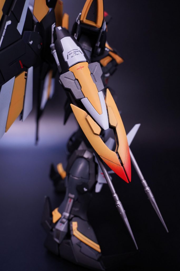 ビームサイズを持つにはデカすぎるな…と思いバスターシールドを改造