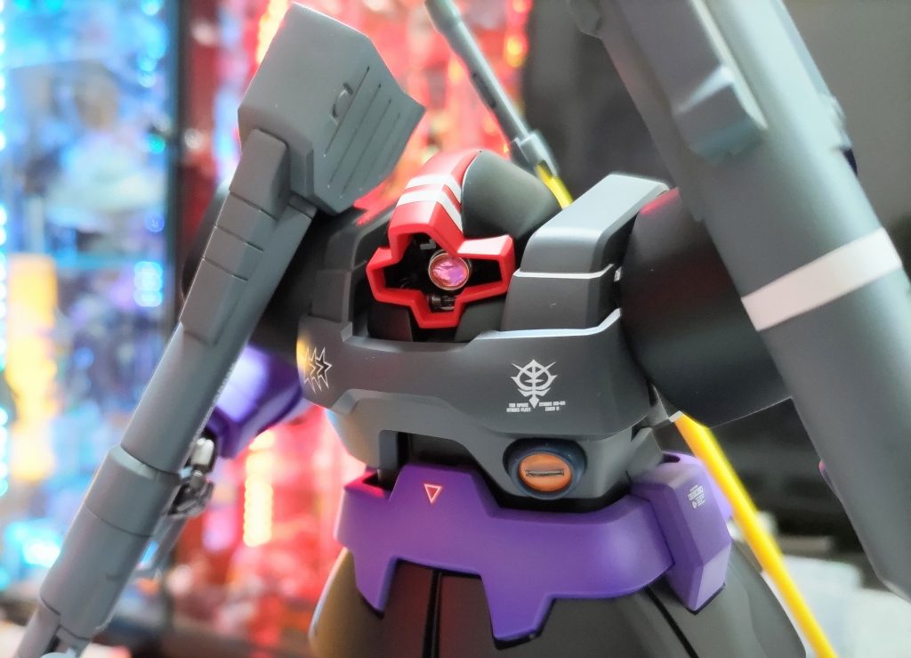 劇中ではなかったですが、せっかく付いてたのでWバズーカにしました。