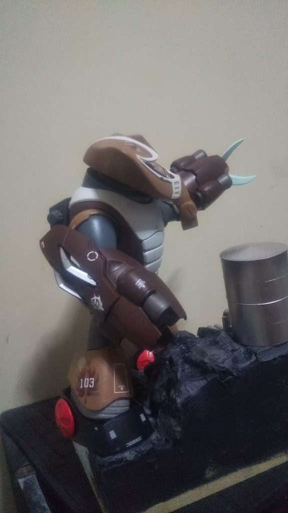 アッグガイex–9枚目/制作者：中村シュウスイ