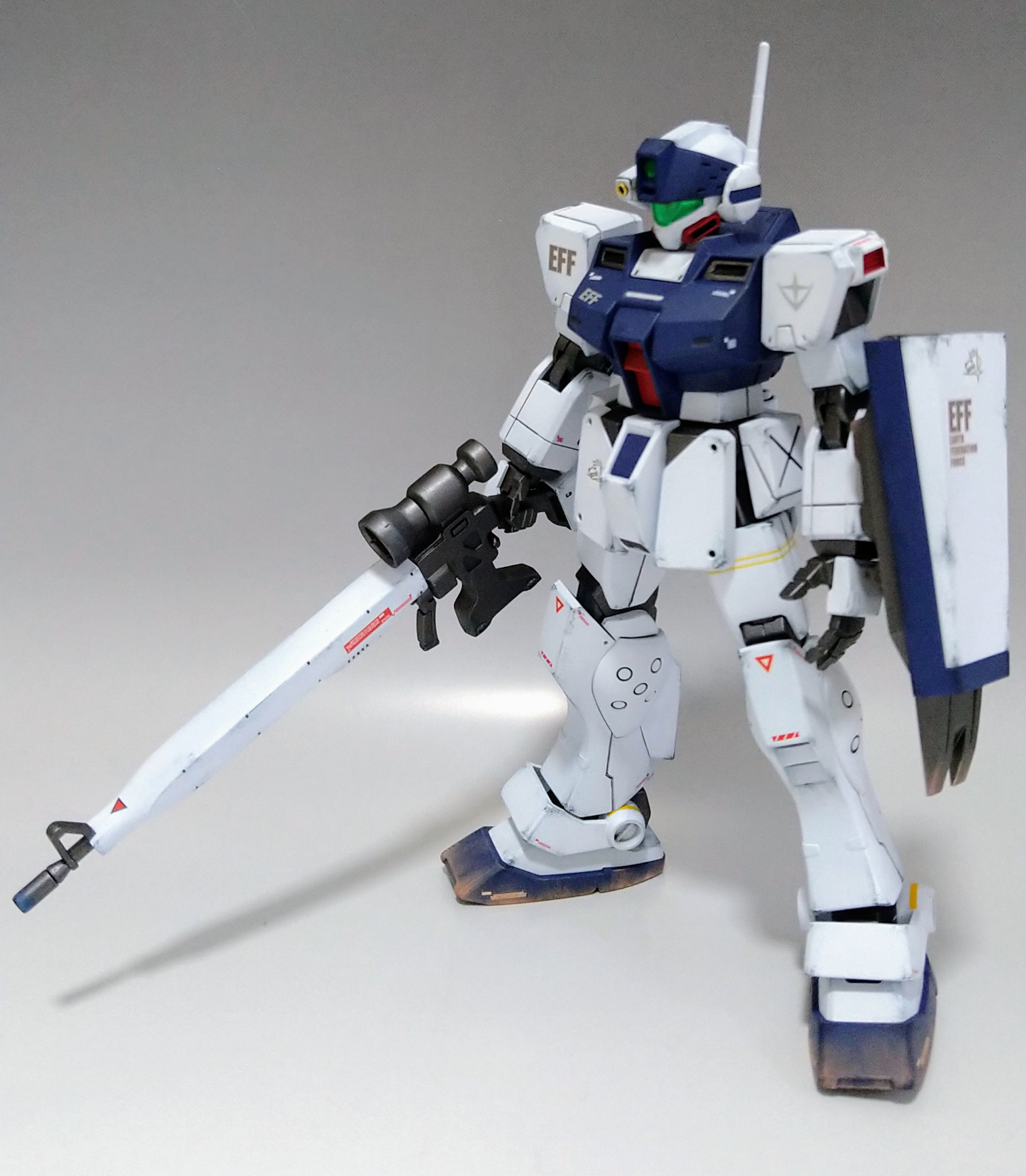 ガンプラ HGUC ジムスナイパーII（ホワイトディンゴ隊仕様）全塗装完成 