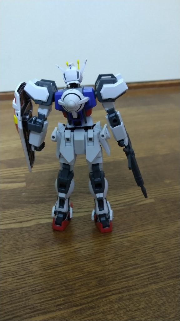 後ろはこんな感じ。これならストライク最大の欠点、エネルギー切れの心配は無さそうですwさらにPS装甲とGNフィールドという堅牢っぷりwwトランザムも使えたらかなりのチート設定になってしまうwww