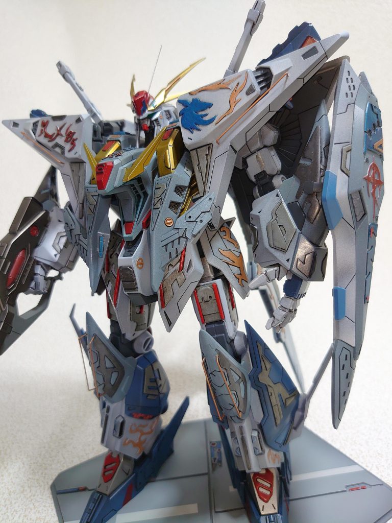 クスィーガンダム–5枚目/制作者：ベアーる